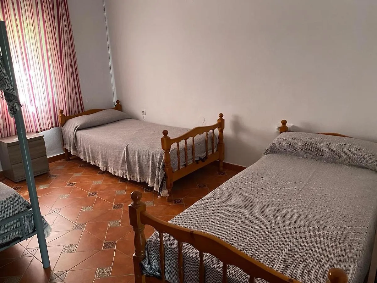 La Casa Grande Villa Sevilla 0*,